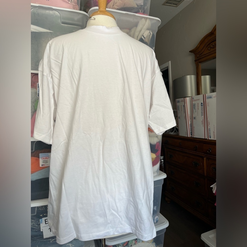 Boohoo Man Tshirt - Picture 2 of 4